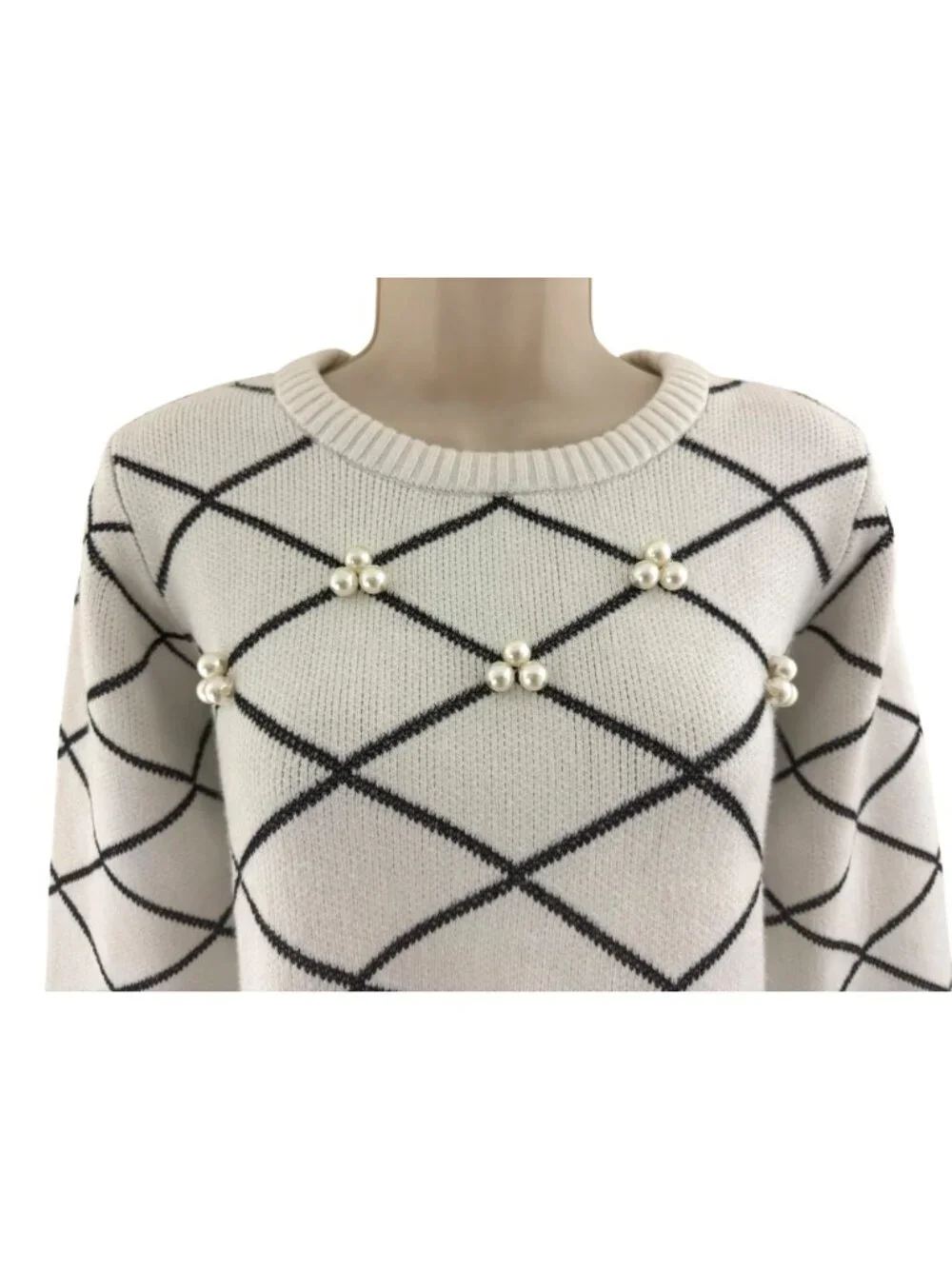 Venus Ivory Creme Black Ultrasoft Sweater Knit Faux Pearls Size M New Winter Top